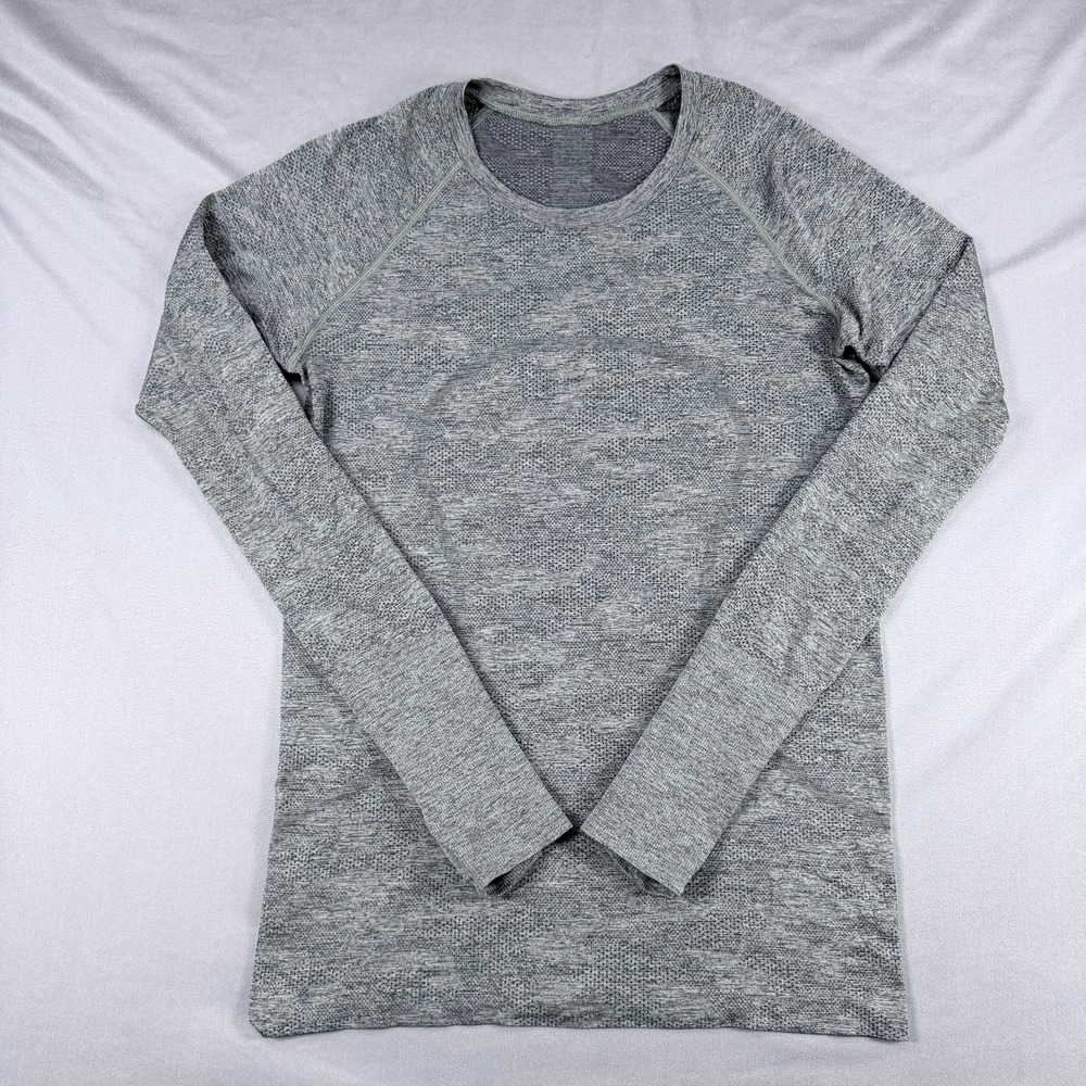 Lululemon Womens 10 Grey Space Dye Nylon Swiftly Long Sleeve Crew Thumbholes